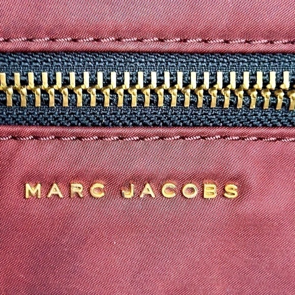 Marc Jacobs Trooper Small Nomad Burgundy Nylon Cross Body Bag - Picture 6 of 12